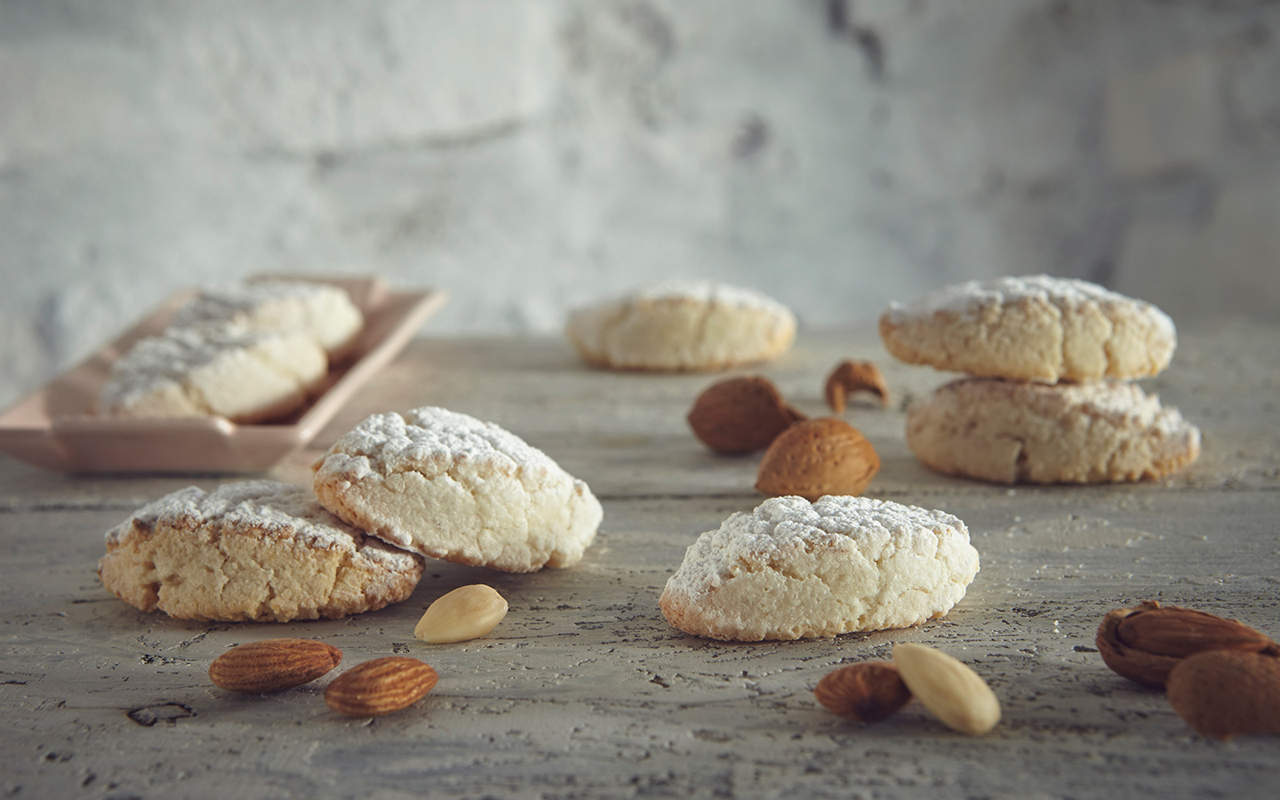 Ricciarelli – A recipe from Medieval Siena