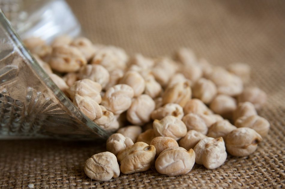 Ceci Lessi – A Traditional Italian Recipe