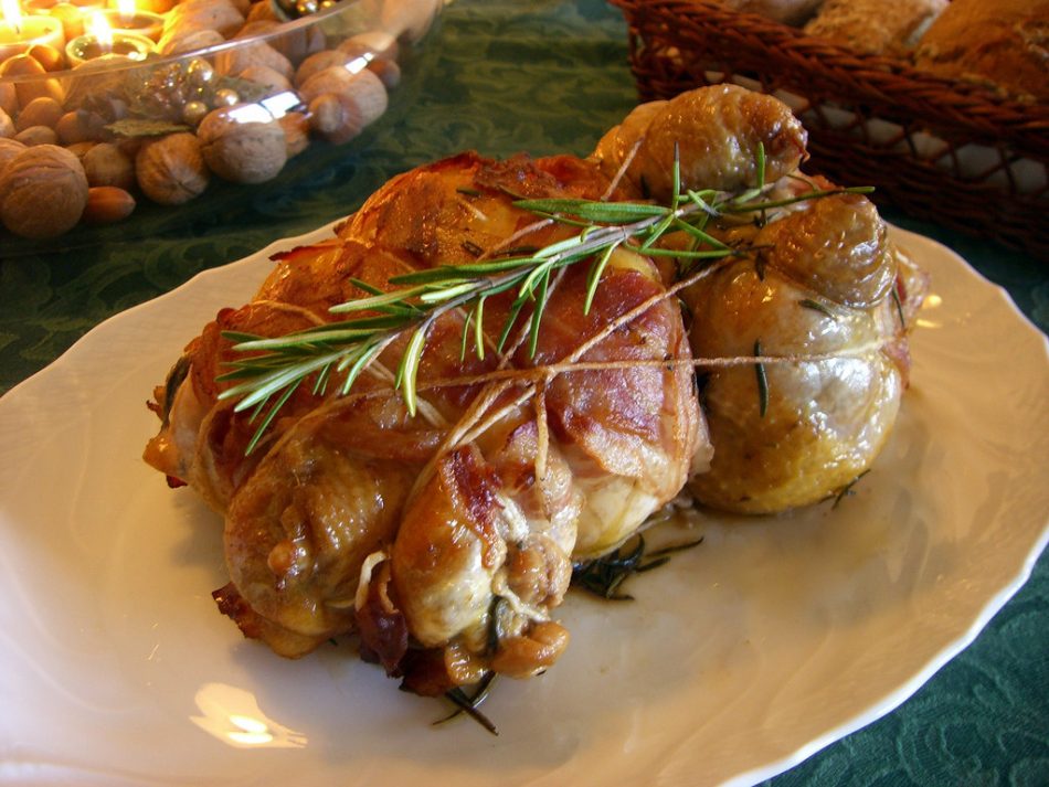 Faraona Arrosto al Vin Santo – A Traditional Italian Recipe