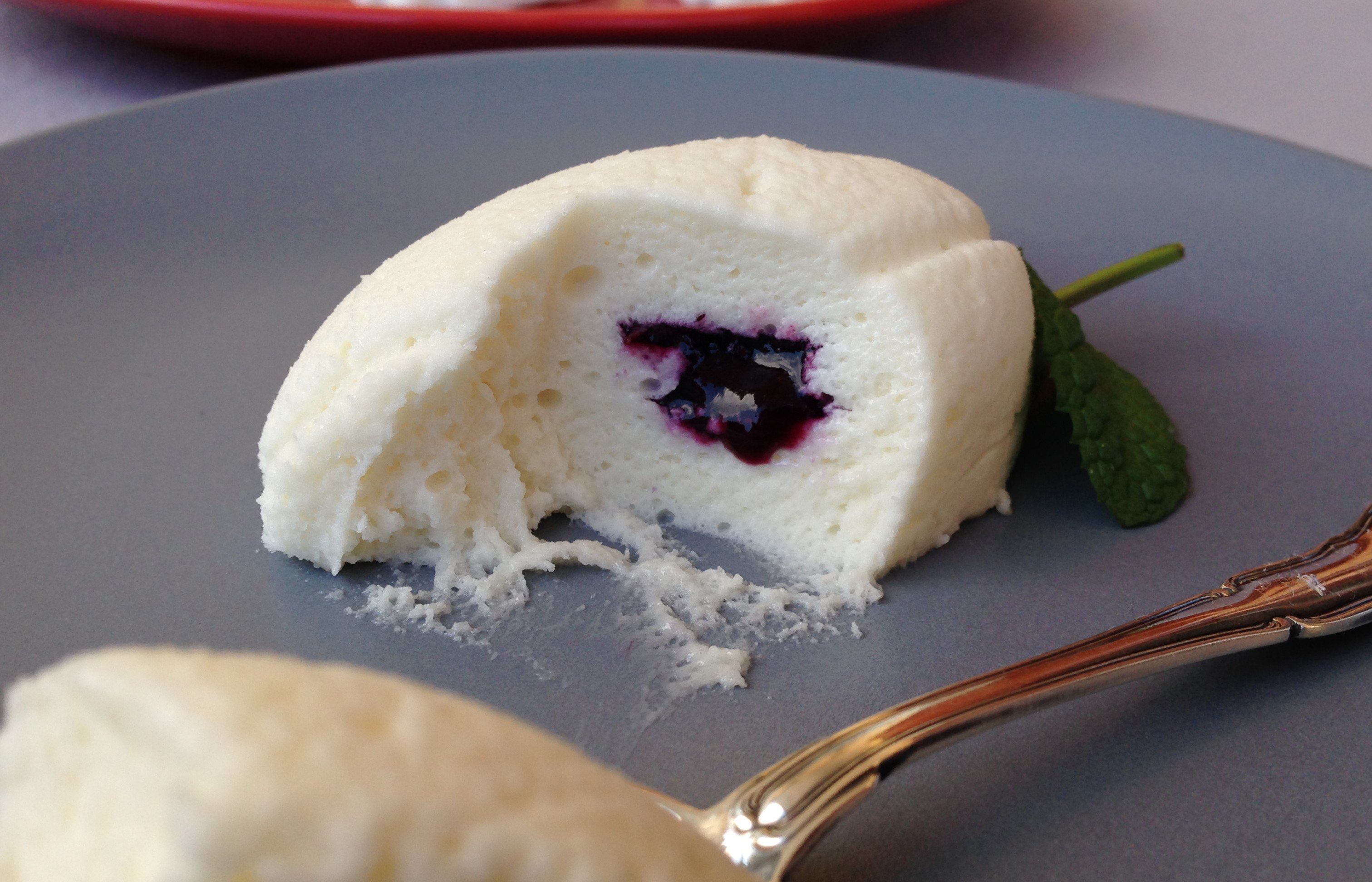 semifreddo-di-mirtilli-al-cioccolato-bianco