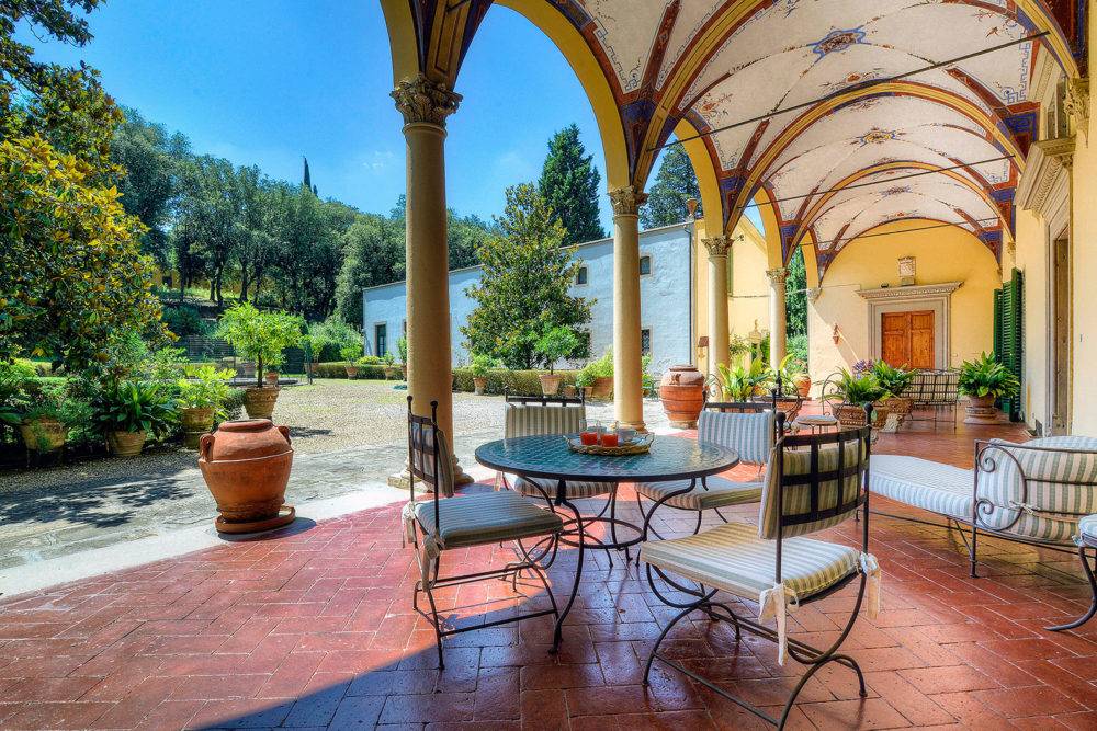 Villa Pandolifini's charming portico