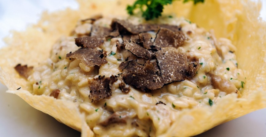 Risotto Taleggio e Tartufo: a Tradition from Lombardia – How to Make it