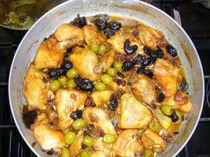 Cooking-Etruscan-Chicken-in-our-Tuscan-Kitchen